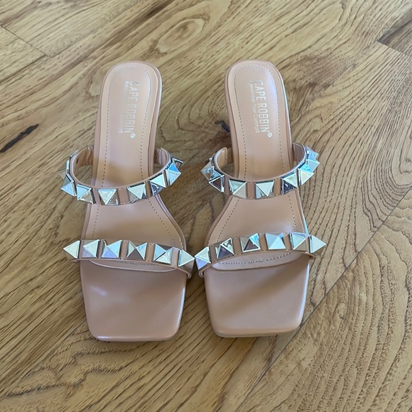 Cape Robbin heels- color tan silver studs- size 7.5 - Picture 2 of 8